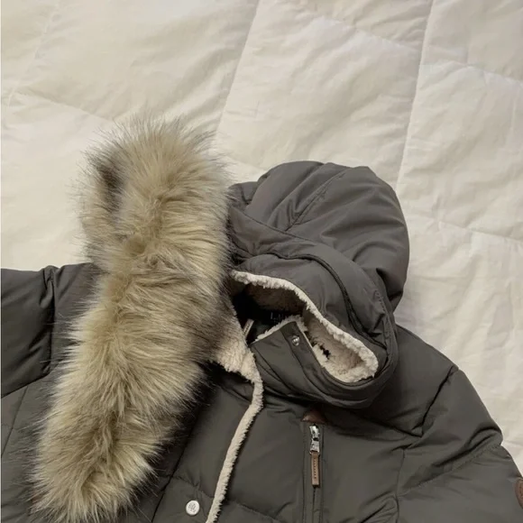 Ralph Lauren Gray Down Puffer Jacket parka with detachable Fur Hood size small - Picture 10 of 17